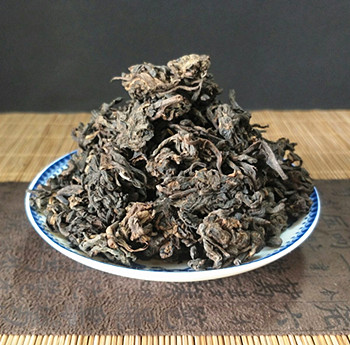 2015 Menghai Mountainous ancient tea tree Laochatou Zhenzhutuo 500g packed small particle